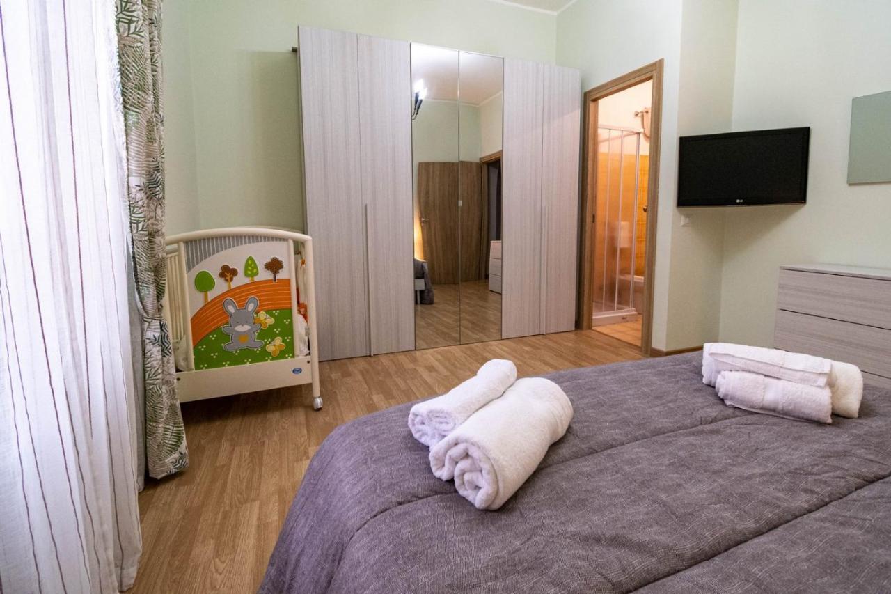 Casa Ilaria Lägenhet Ladispoli Exteriör bild