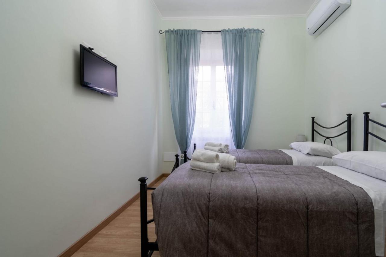 Casa Ilaria Lägenhet Ladispoli Exteriör bild