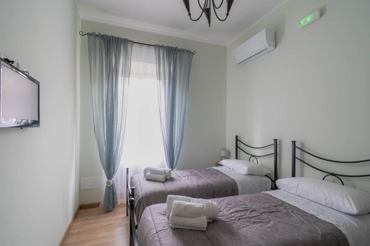 Casa Ilaria Lägenhet Ladispoli Exteriör bild